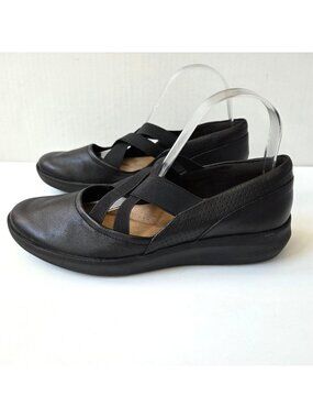 Clarks Shoes Womens 9.5 Black Leather Kayleigh Cove Mary Jane Flats